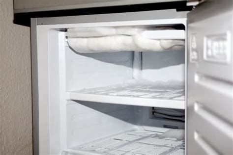 If it is broken or malfunctioning, then you will need to do the obvious and replace it. . Cannon rv refrigerator troubleshooting